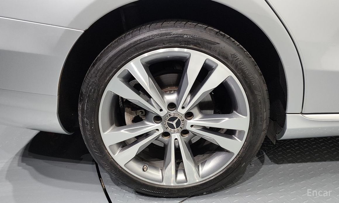 Mercedes-Benz C-Class W205C220 d 4MATIC №6