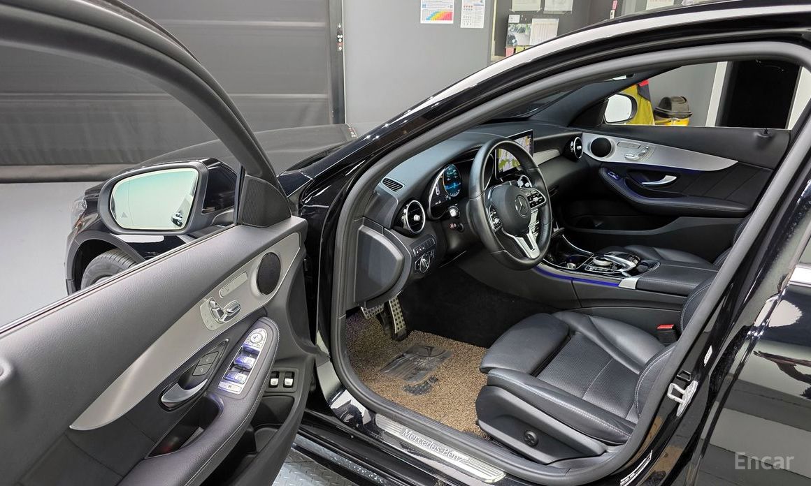 Mercedes-Benz C-Class W205C300e 4MATIC AMG Line №11