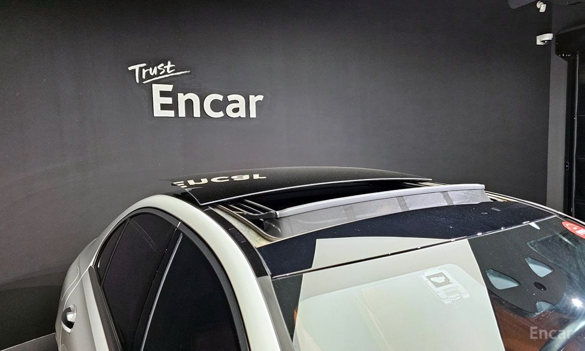 C-Class W206C200 4MATIC Avant-GARDE 21