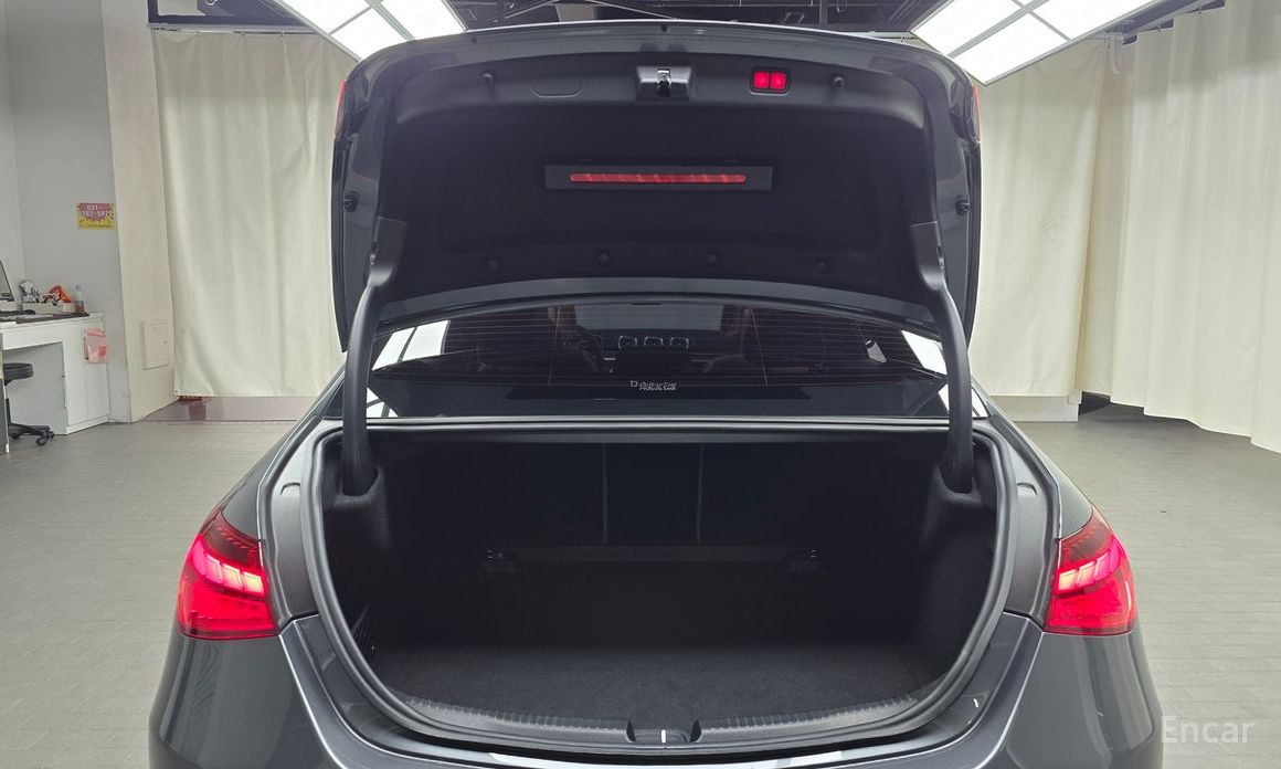 C-Class W206C200 Avant-Garde 21