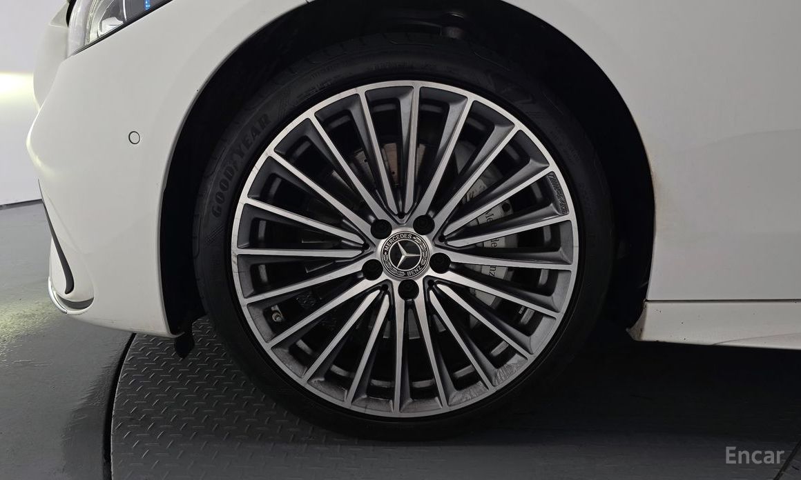 C-Class W206C300 AMG Line 6