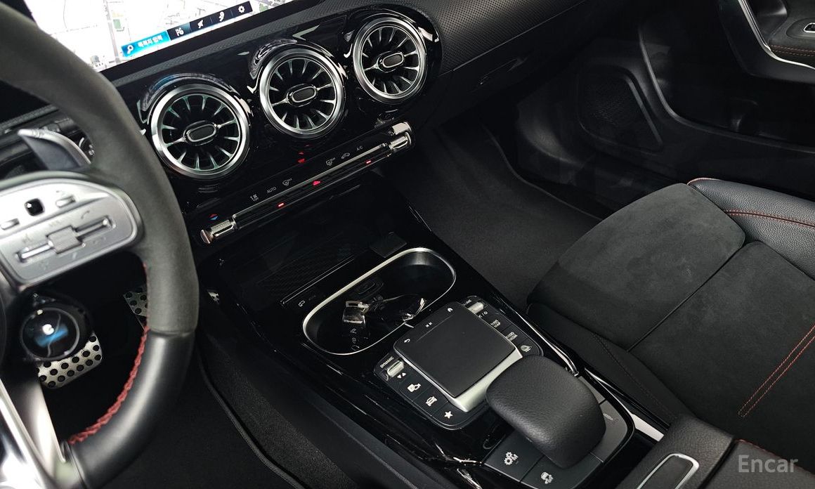 CLA-Class C118AMG CLA 45S 4MATIC+ 17