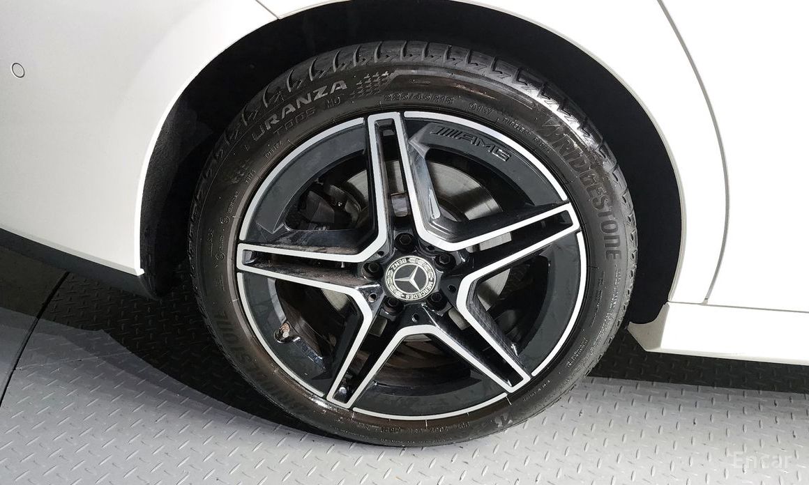 CLA-Class C118CLA250 4MATIC 6
