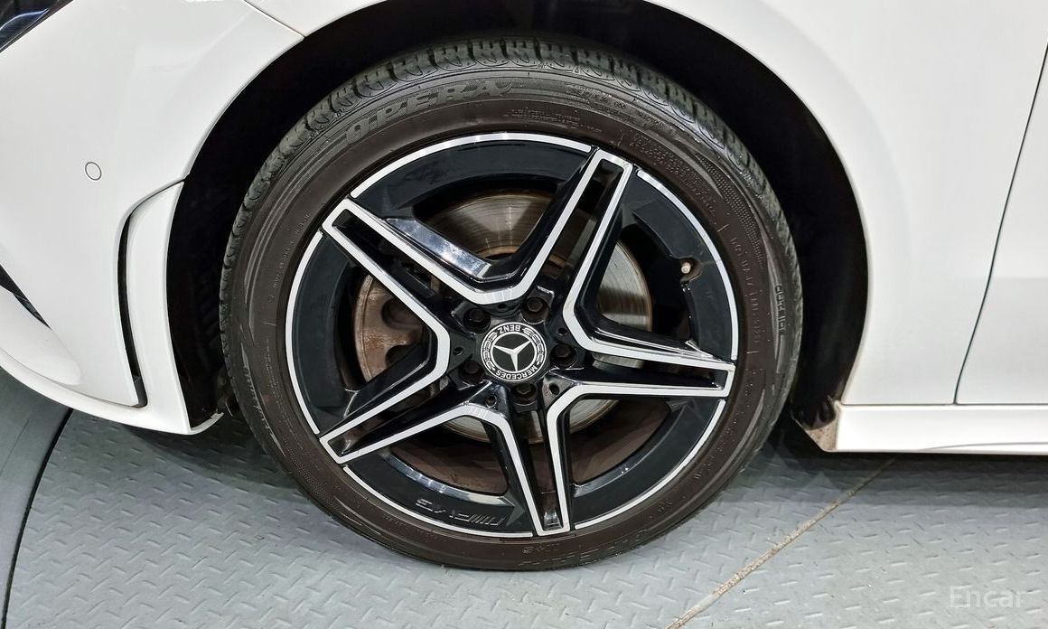 CLA-Class C118CLA250 4MATIC 6