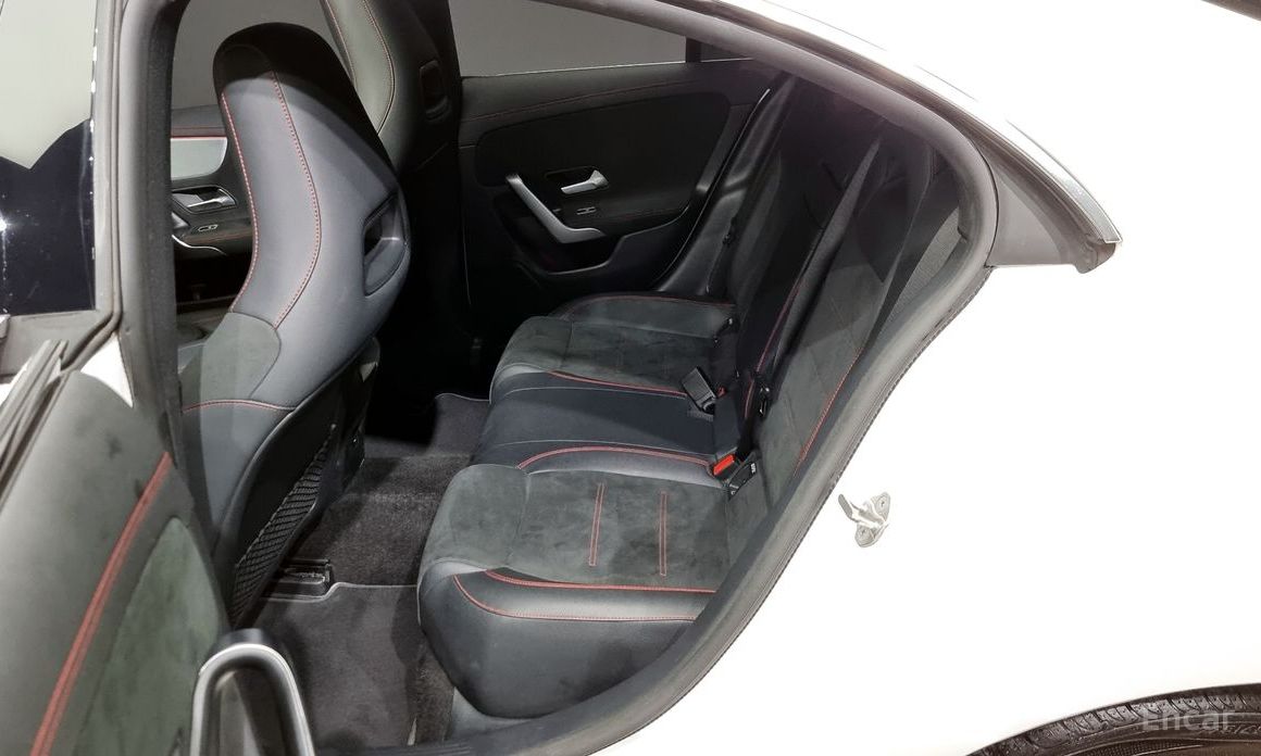 CLA-Class C118CLA250 4MATIC 12