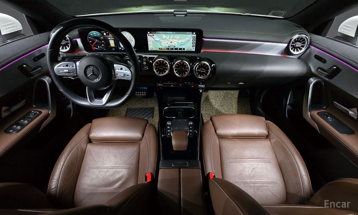 CLA-Class C118CLA250 4MATIC 7