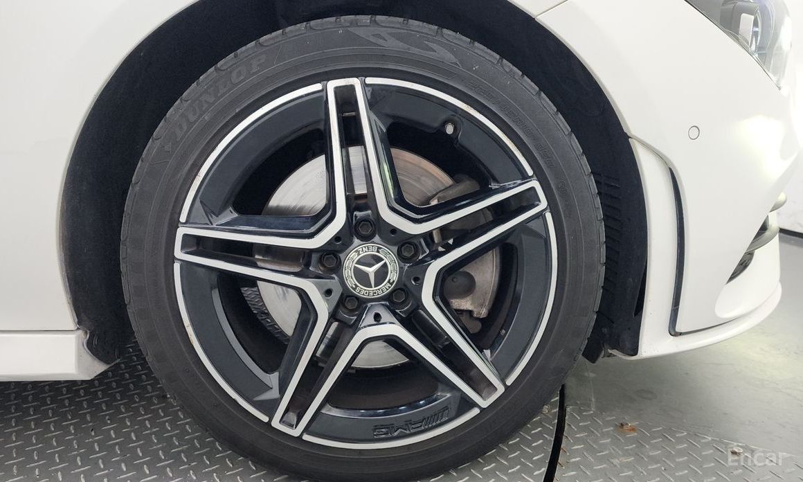 CLA-Class C118CLA250 4MATIC 6