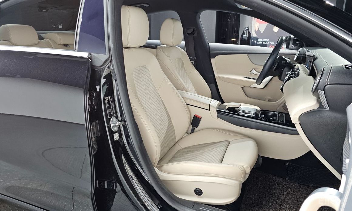 CLA-Class C118CLA250 4MATIC 10