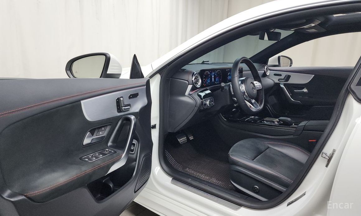 CLA-Class C118CLA250 4MATIC 11