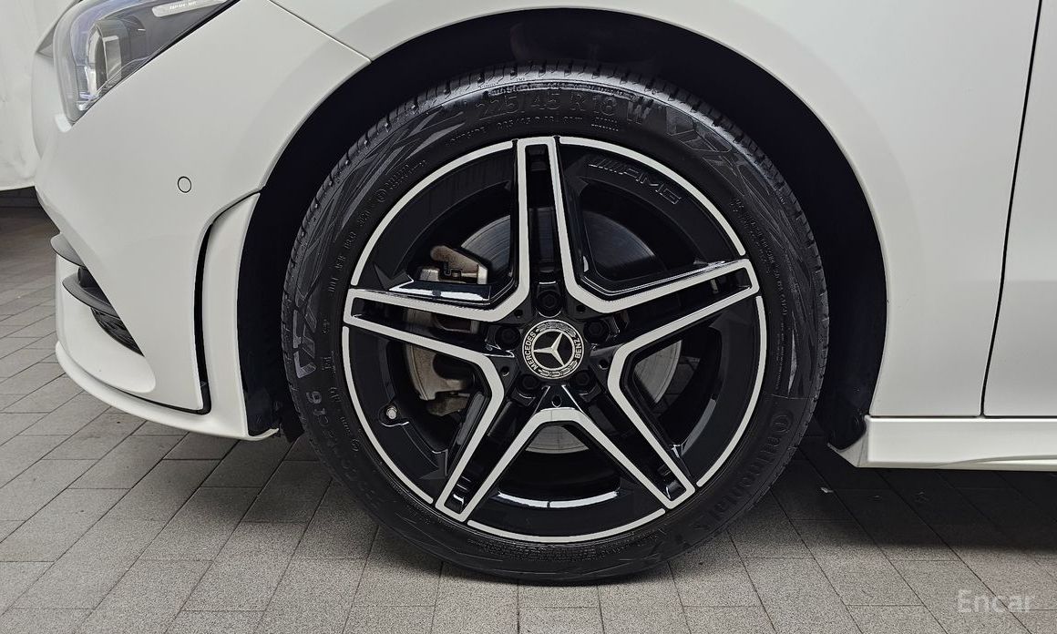 CLA-Class C118CLA250 4MATIC 6