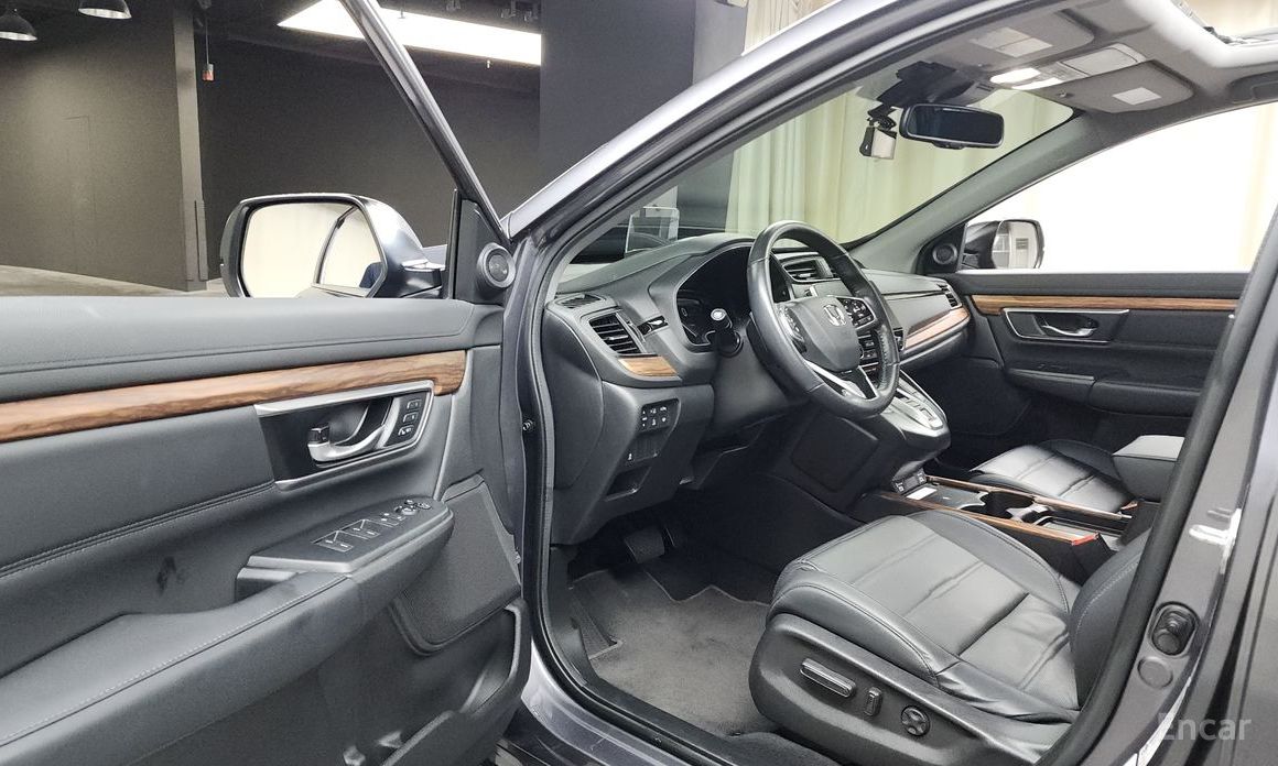 Honda CR-V 5th Generation 2.0 Hybrid Touring 4WD №11