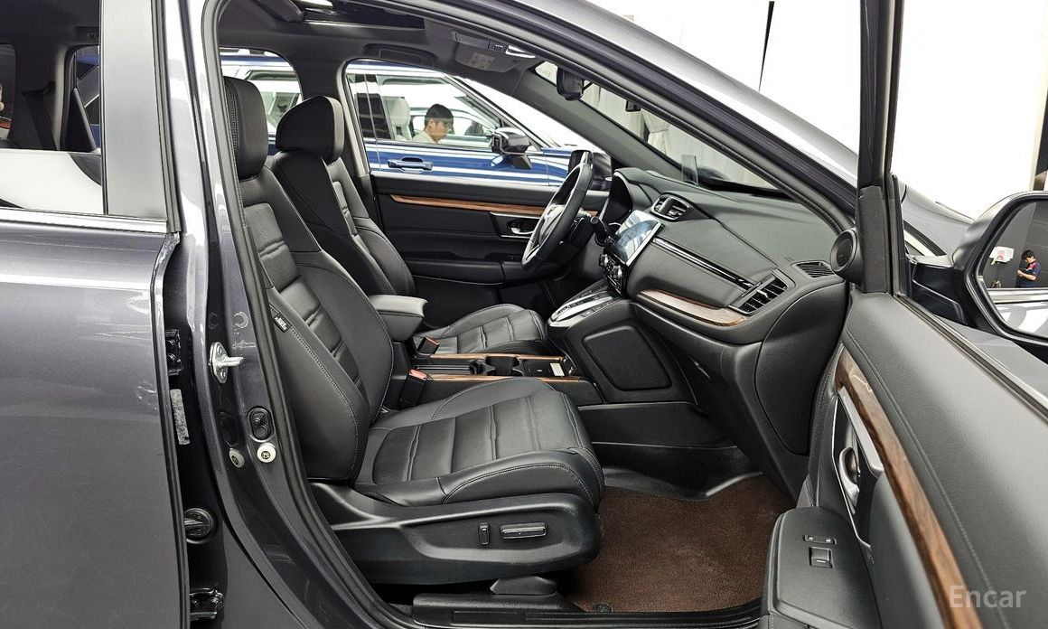 Honda CR-V 5th Generation 2.0 Hybrid Touring 4WD №12
