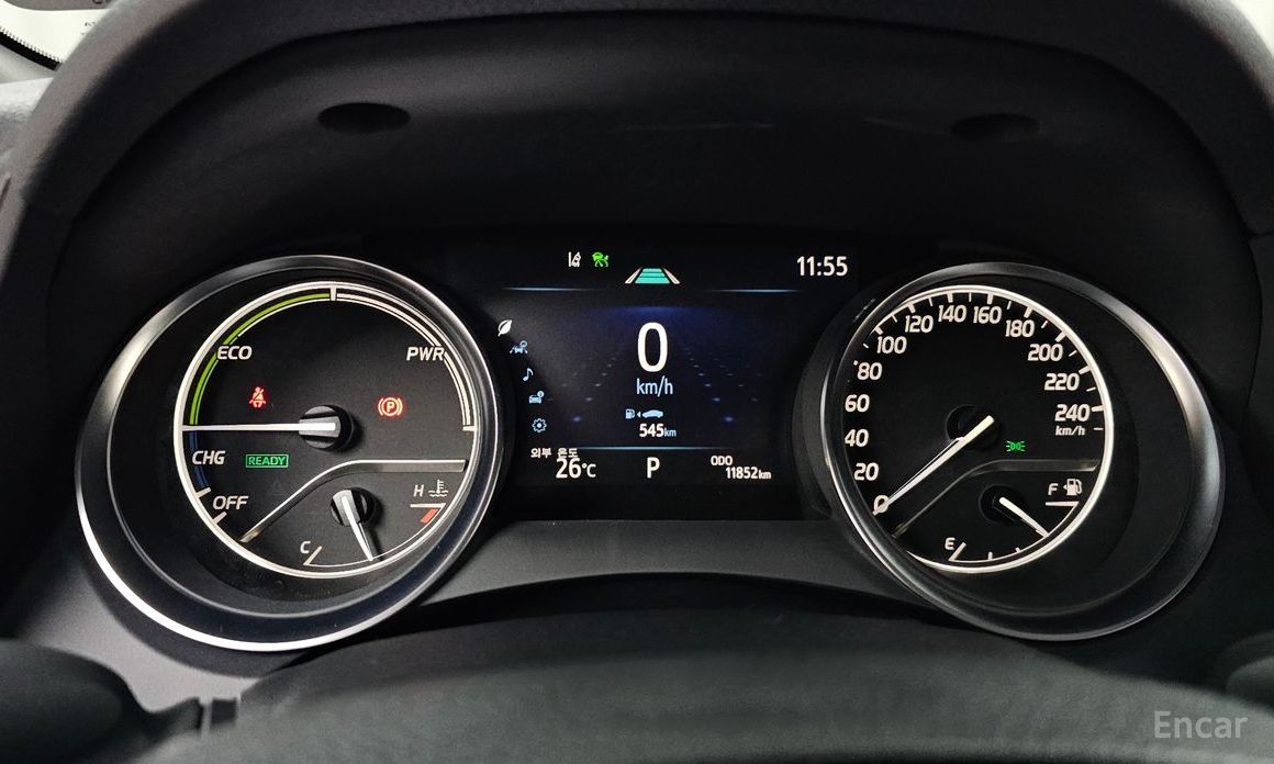 Camry (XV70)2.5 LE Hybrid 9