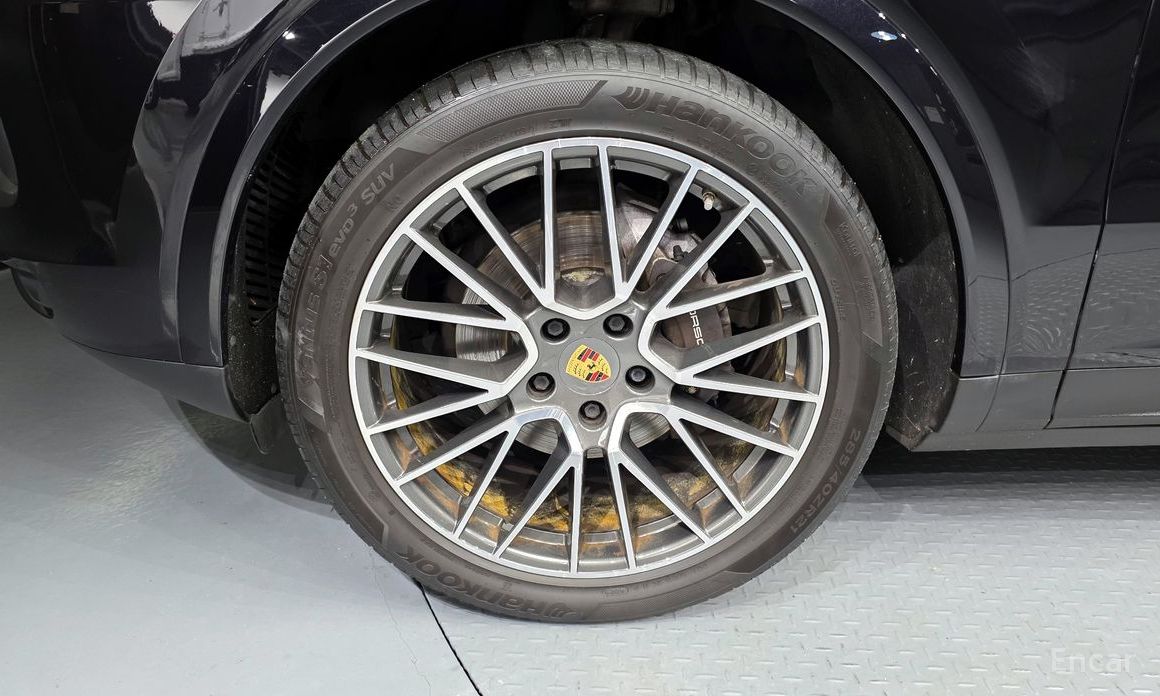 Cayenne (PO536) 3.0 6