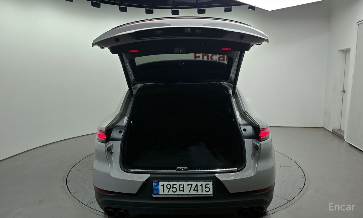 Porsche Cayenne (PO536) 3.0 Coupe №21