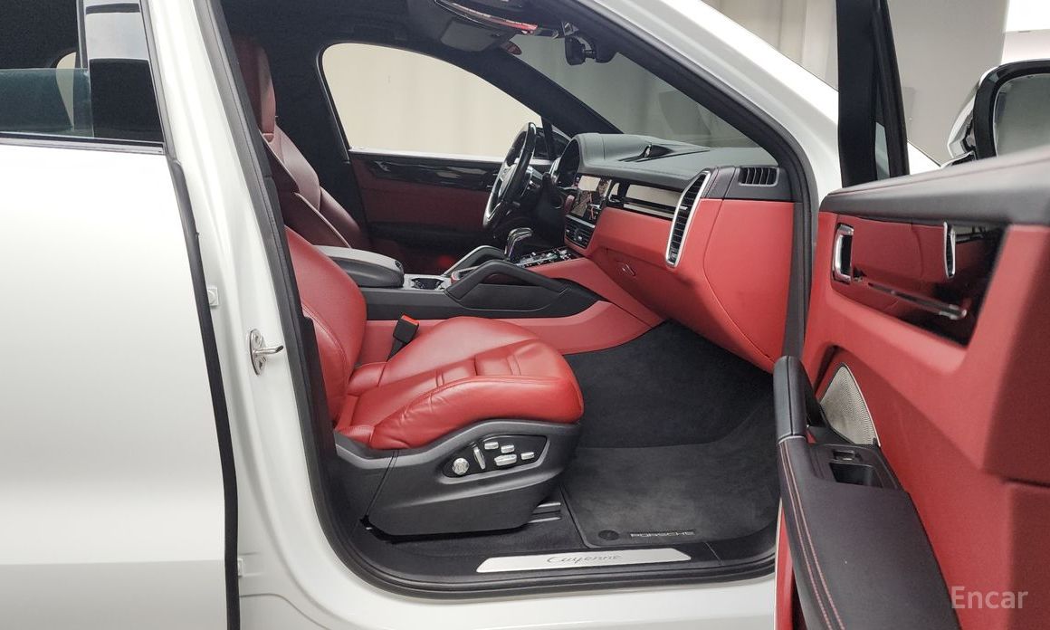 Porsche Cayenne (PO536) 3.0 Coupe №12