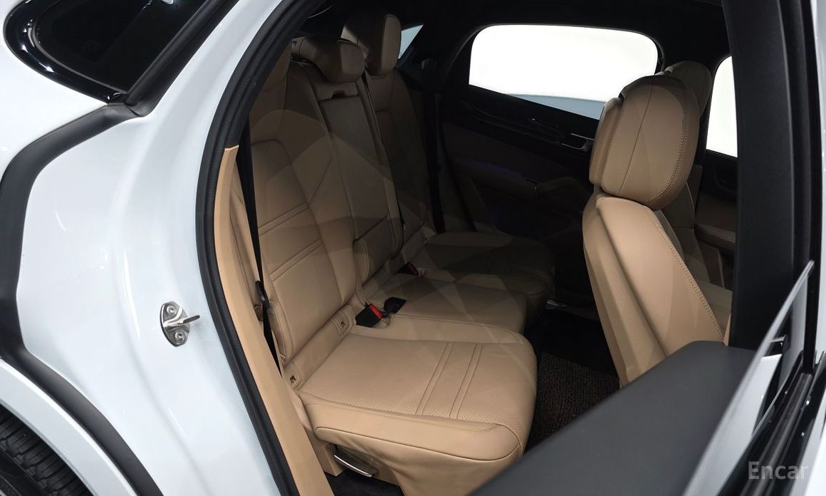 Cayenne (PO536) 3.0 Coupe 12