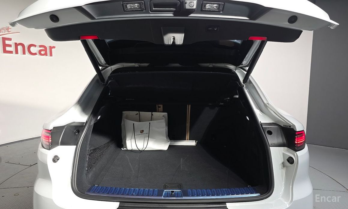 Cayenne (PO536) 3.0 Coupe 20