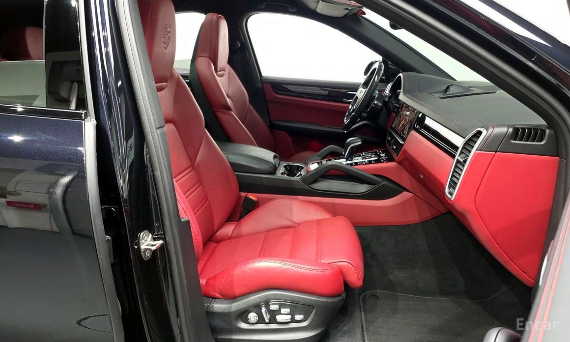 Cayenne (PO536) 3.0 Coupe 12