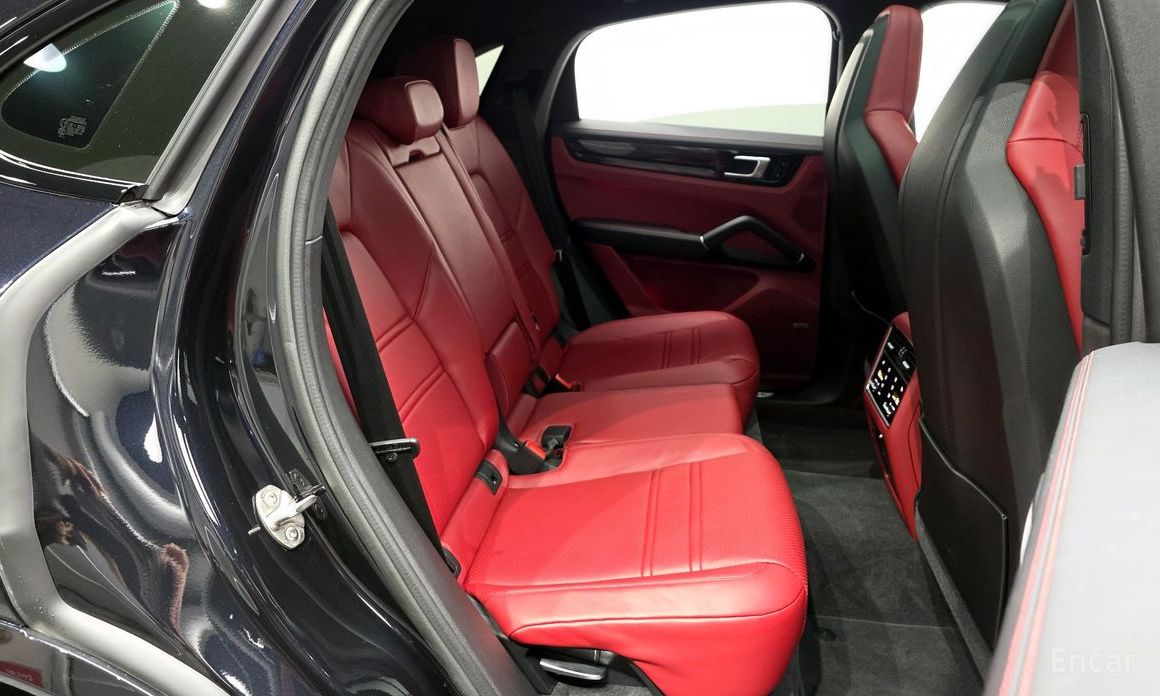 Cayenne (PO536) 3.0 Coupe 13