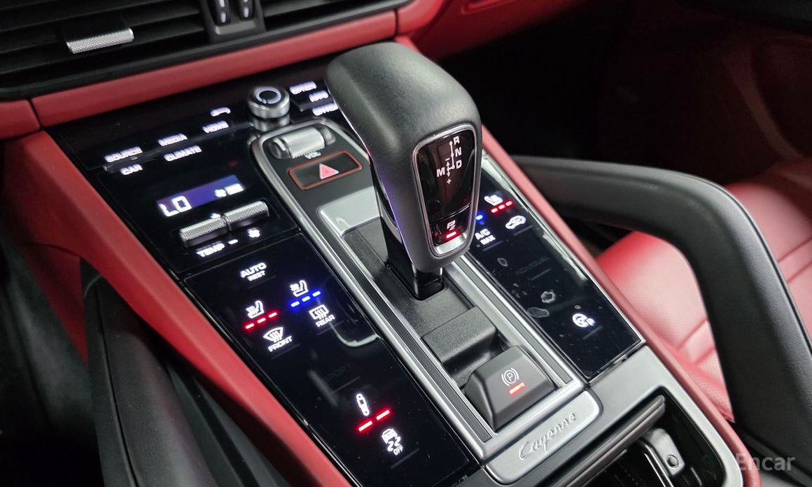 Cayenne (PO536) 3.0 Coupe 10