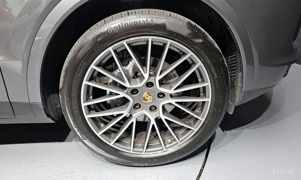 Porsche Cayenne (PO536) 3.0 Coupe №6