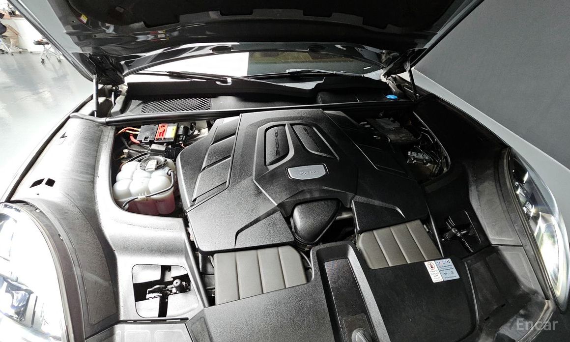 Porsche Cayenne (PO536) 3.0 Coupe №7