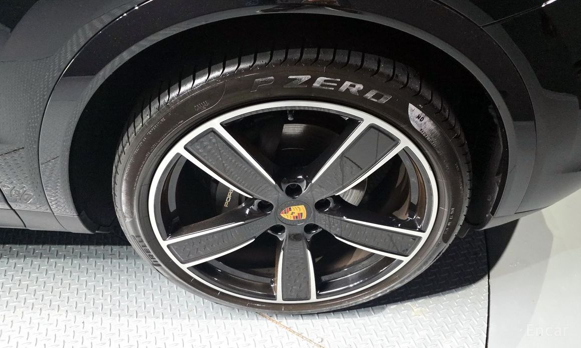 Porsche Cayenne (PO536) 3.0 Coupe №6