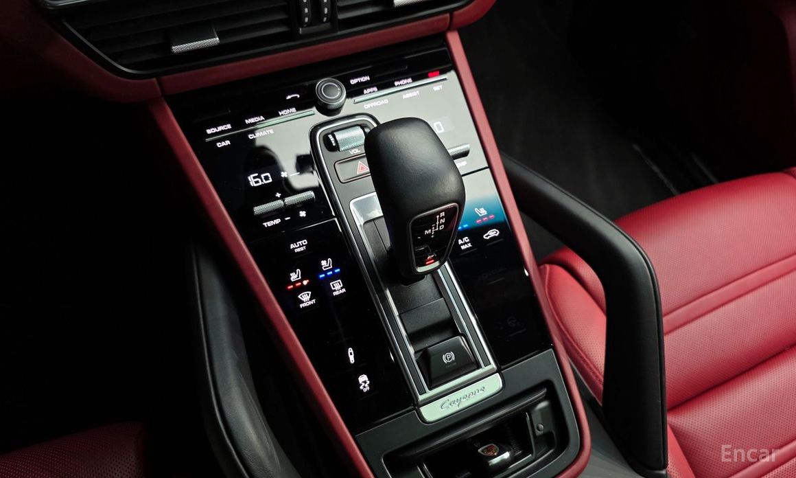 Cayenne (PO536) 3.0 Coupe 10