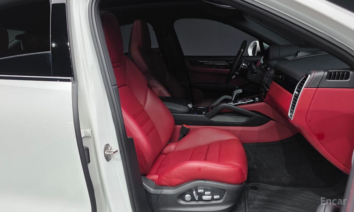 Cayenne (PO536) 3.0 Coupe 12
