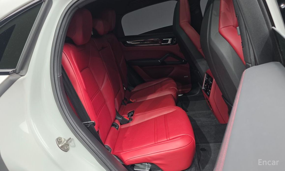 Cayenne (PO536) 3.0 Coupe 13