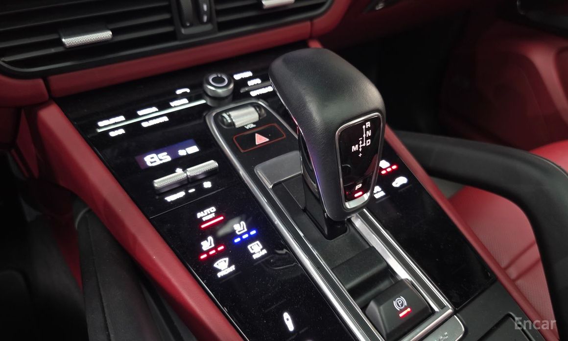 Cayenne (PO536) 3.0 Coupe 9