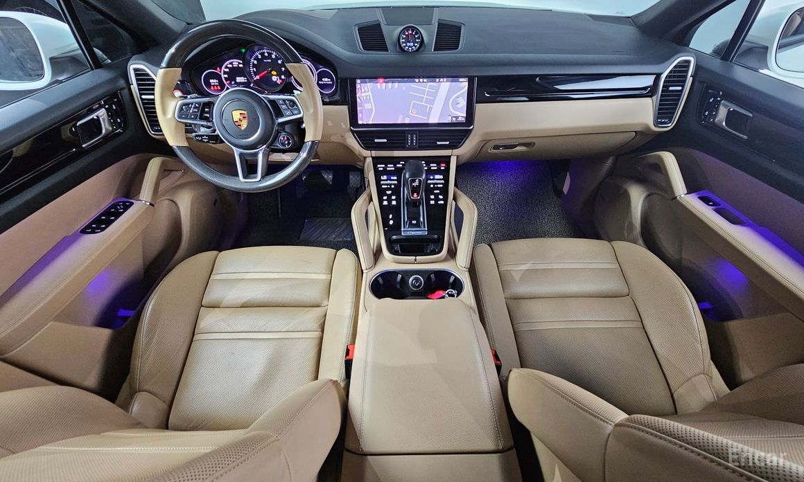 Cayenne (PO536) 3.0 Coupe 8
