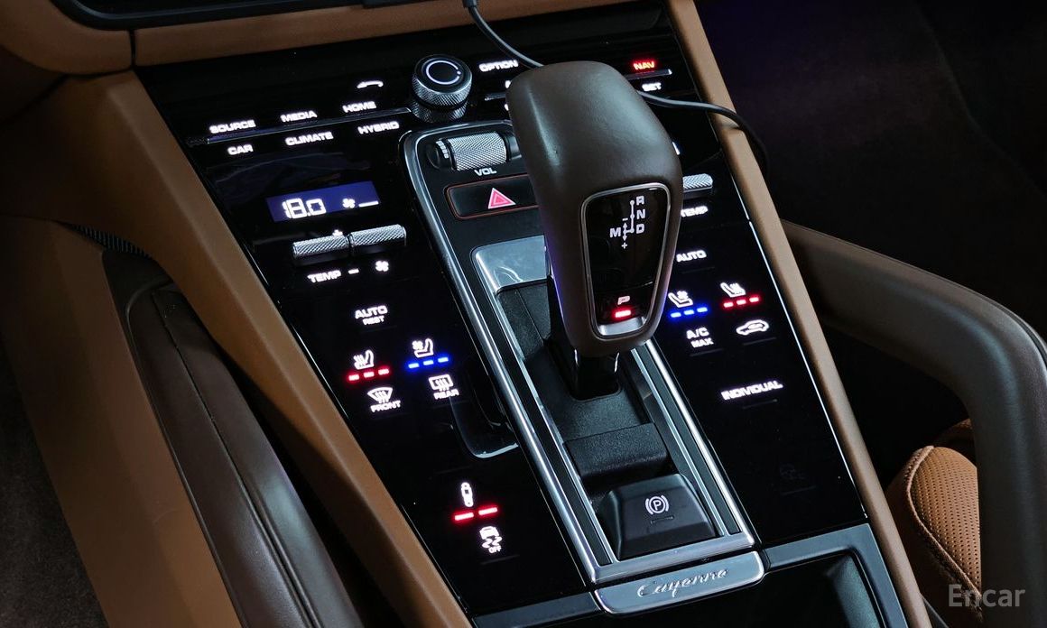 Cayenne (PO536) 3.0 E-Hybrid 10