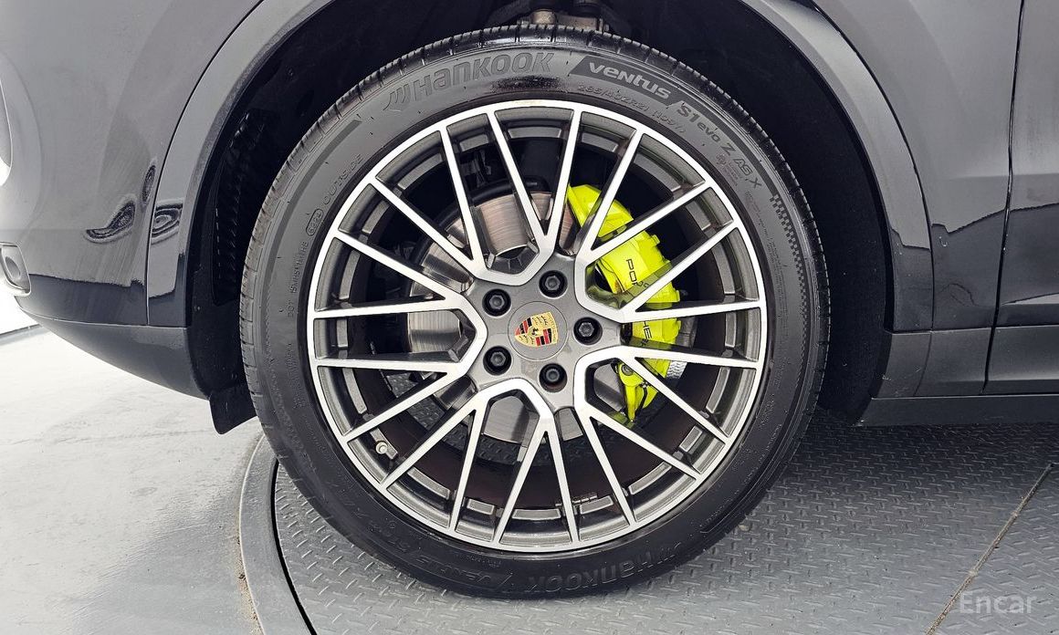 Cayenne (PO536) 3.0 E-Hybrid 6