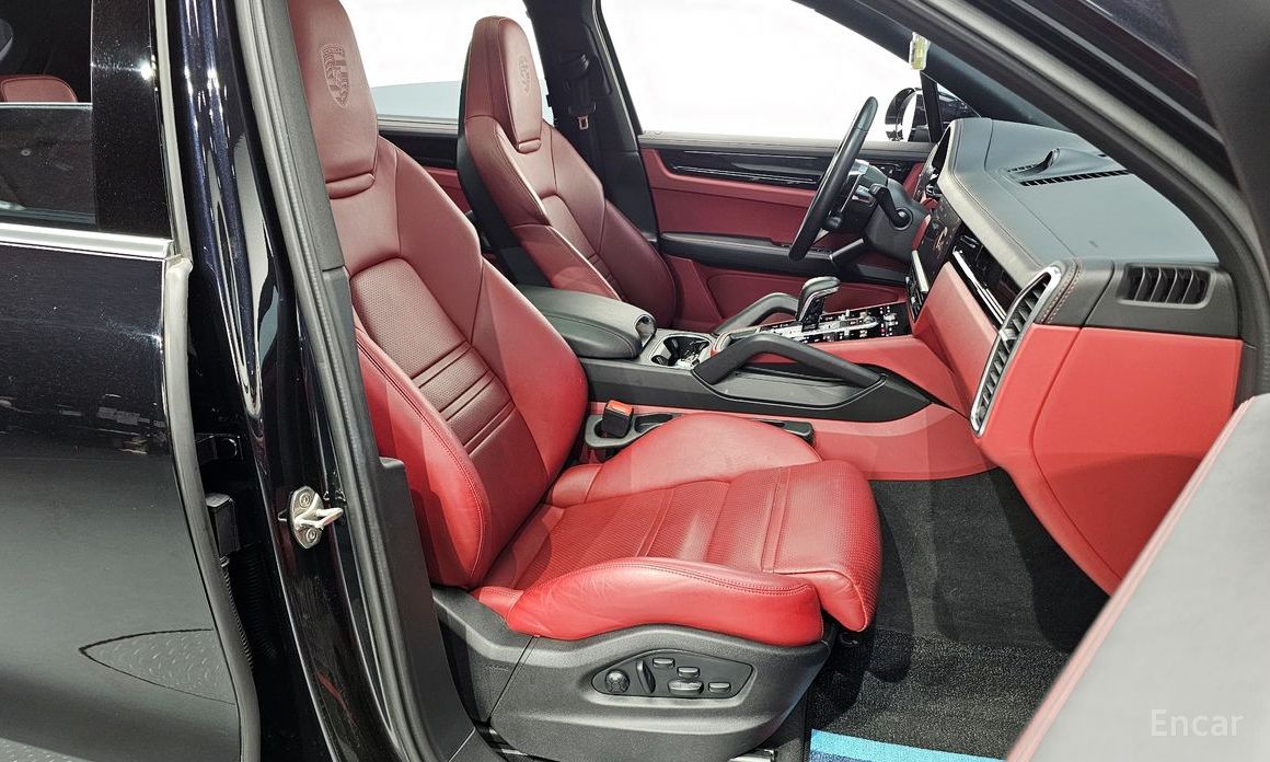 Cayenne (PO536) 3.0 E-Hybrid 11