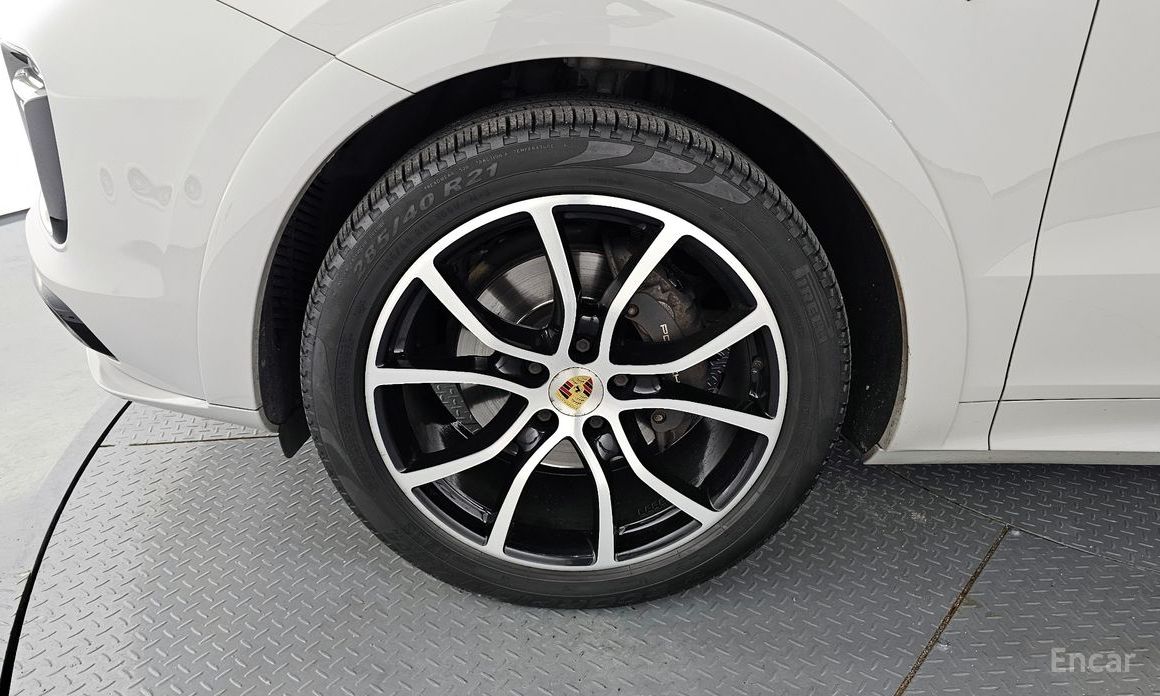 Porsche Cayenne (PO536) 3.0 E-Hybrid №6