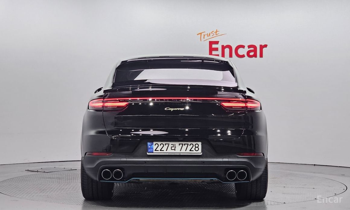 Cayenne (PO536) 3.0 E-Hybrid Coupe 5
