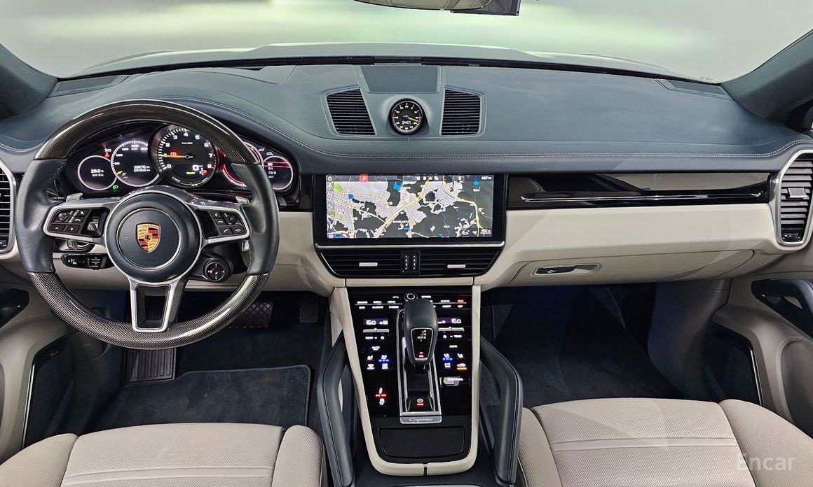 Cayenne (PO536) 3.0 E-Hybrid Coupe 8