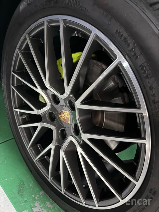 Cayenne (PO536) 3.0 E-Hybrid Coupe 20
