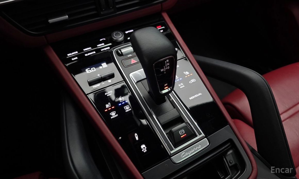 Porsche Cayenne (PO536) 3.0 E-Hybrid Coupe №9