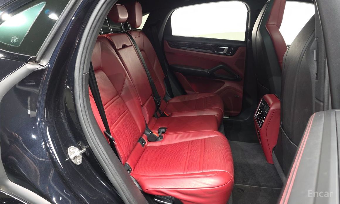 Porsche Cayenne (PO536) 3.0 E-Hybrid Coupe №11