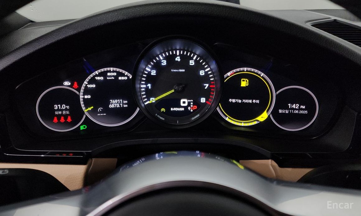 Cayenne (PO536) 3.0 E-Hybrid Coupe 9