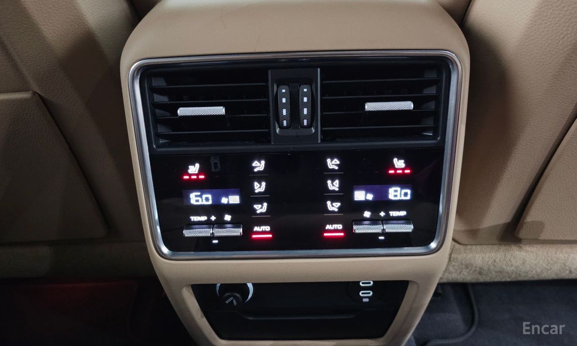 Cayenne (PO536) 3.0 E-Hybrid Coupe 19