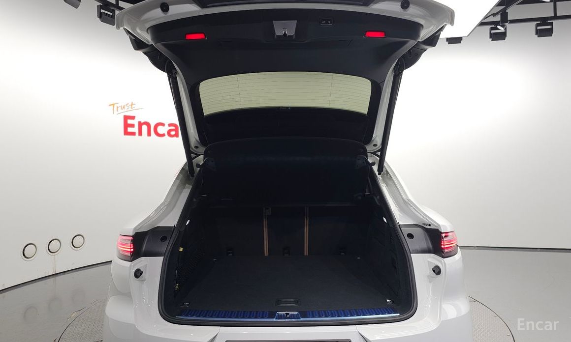 Cayenne (PO536) 3.0 E-Hybrid Coupe 21