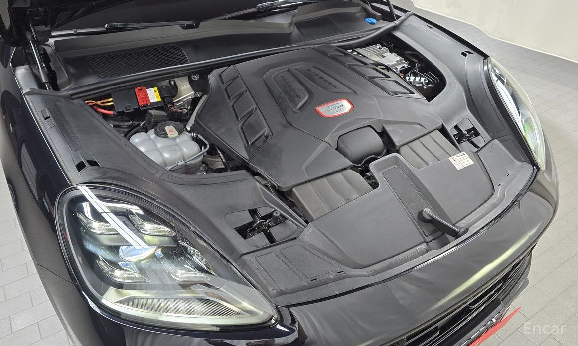 Cayenne (PO536) 4.0 Turbo 7