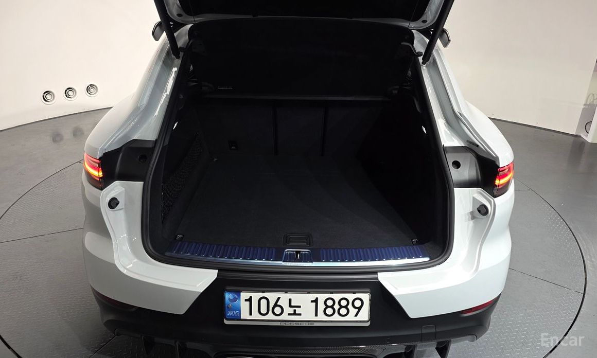 Cayenne (PO536) 4.0 Turbo GT Coupe 20