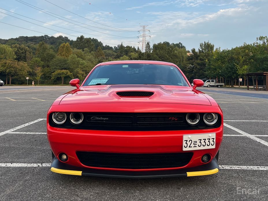Dodge Challenger 6. 4 №3