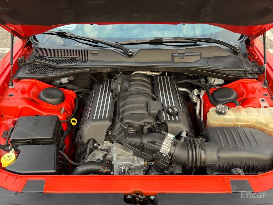 Dodge Challenger 6. 4 №20
