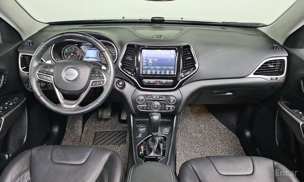 Cherokee (KL) 2.4 Limited AWD 8